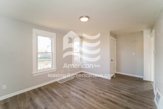 1715 Albert St in Racine, WI - Building Photo - Building Photo