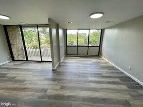 505 N Armistead St-Unit -102 in Alexandria, VA - Building Photo - Building Photo