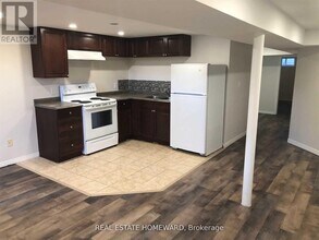 1384 Fordon Ave in Pickering, ON - Building Photo - Building Photo