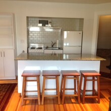 86 Lancaster Rd, Unit Third Floor in West Hartford, CT - Building Photo - Building Photo