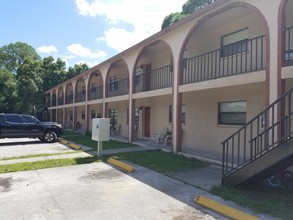 78th Avenue Apartments in Pinellas Park, FL - Building Photo - Building Photo