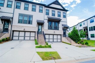 1130 Provence Ln in Decatur, GA - Building Photo - Building Photo