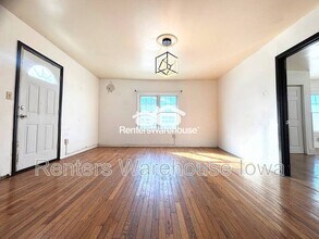 1171 21st St in Des Moines, IA - Building Photo - Building Photo