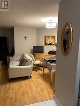 61-861 Markbrook Ln in Toronto, ON - Building Photo - Building Photo