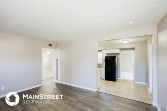 1207 NW 13th Ln in Fort Lauderdale, FL - Building Photo - Building Photo