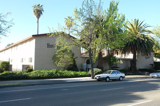 Hacienda Hamilton Apartments in Campbell, CA - Building Photo - Building Photo