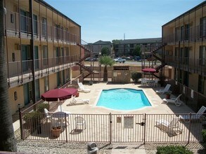 Mesh III in Austin, TX - Building Photo - Building Photo
