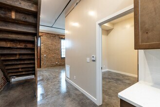 225 Old South High St in Harrisonburg, VA - Building Photo - Building Photo