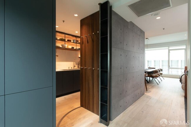 489 Harrison St in San Francisco, CA - Building Photo - Building Photo