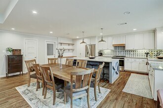 2611 Tannehill Dr in Houston, TX - Building Photo - Building Photo