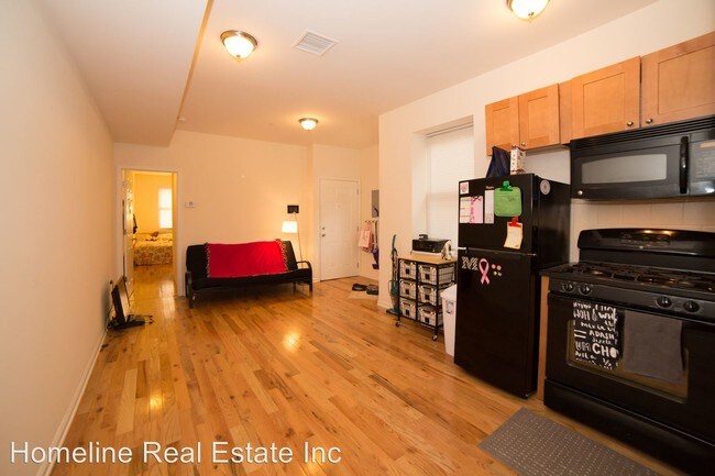 4317 Sansom St in Philadelphia, PA - Building Photo - Building Photo