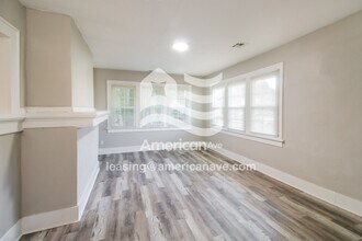 1820 NW 14th St in Oklahoma City, OK - Foto de edificio - Building Photo