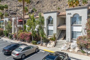 Cielo at Palm Springs in Palm Springs, CA - Building Photo