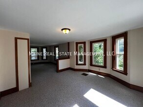 40 Dillingham St in Bangor, ME - Building Photo - Building Photo