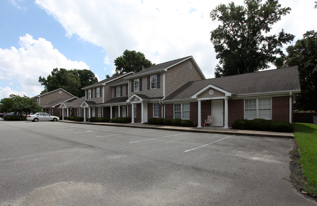 Glenwood Place in Goldsboro, NC - Building Photo - Building Photo