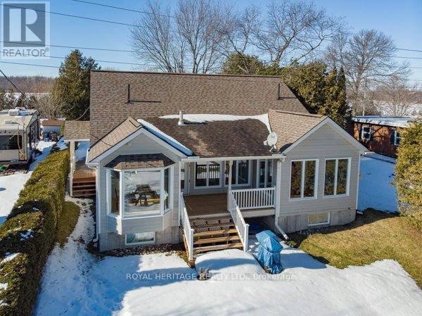 3911 Menoke Beach Rd in Severn, ON - Building Photo - Building Photo