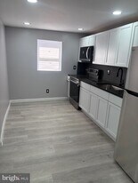 220 N 9th St in Darby, PA - Building Photo