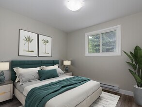 Centennial Court in Hamilton, ON - Building Photo - Building Photo