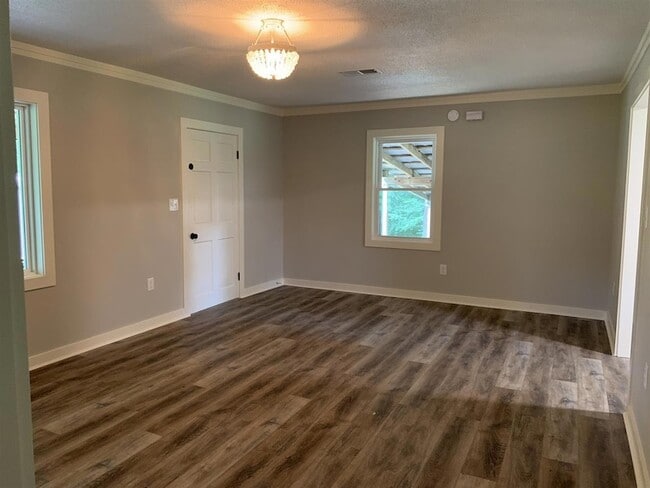 11727 E Holmes Rd in Collierville, TN - Building Photo - Building Photo