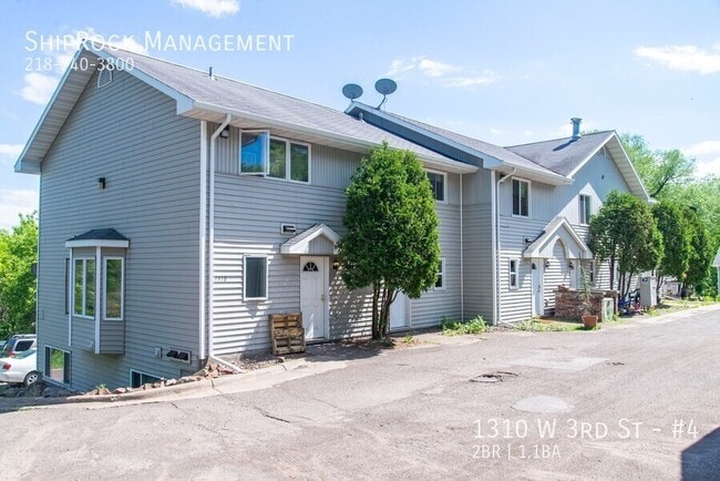 property at 1310 W 3rd St