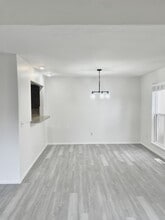 12323 Cedar Springs Ln in Oklahoma City, OK - Building Photo - Building Photo