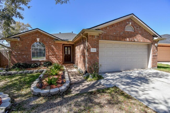 2704 Shadow Bay Dr in Pearland, TX - Building Photo - Building Photo