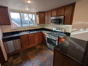 212 Plymouth St in Pittsburgh, PA - Building Photo - Building Photo