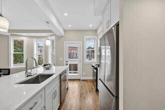 1417 Potomac Ave SE in Washington, DC - Building Photo - Building Photo