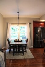 5 Meadowfield Ln in Glen Cove, NY - Building Photo - Building Photo
