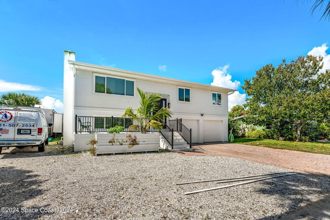 265 Marion St in Satellite Beach, FL - Foto de edificio - Building Photo