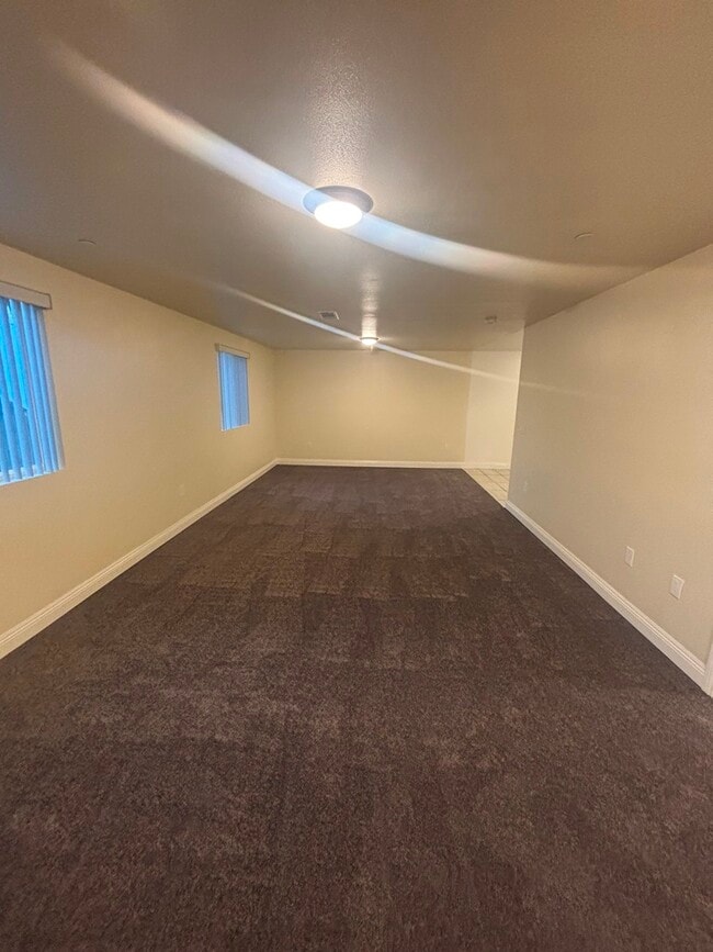 422 E 101st St in Los Angeles, CA - Foto de edificio - Building Photo