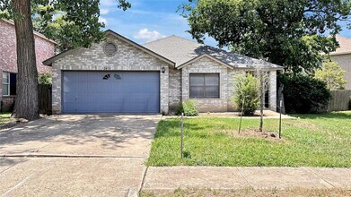 12810 Bartholdi St in Austin, TX - Building Photo - Building Photo
