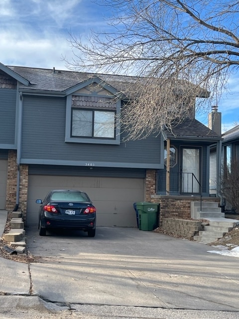 property at 3405 Comstock Ave