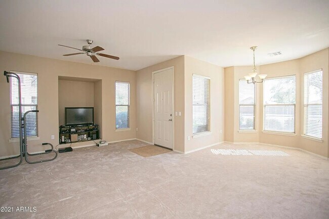 14250 W Wigwam Blvd in Litchfield Park, AZ - Building Photo - Building Photo