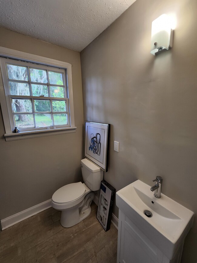 property at 1177 Mohawk St
