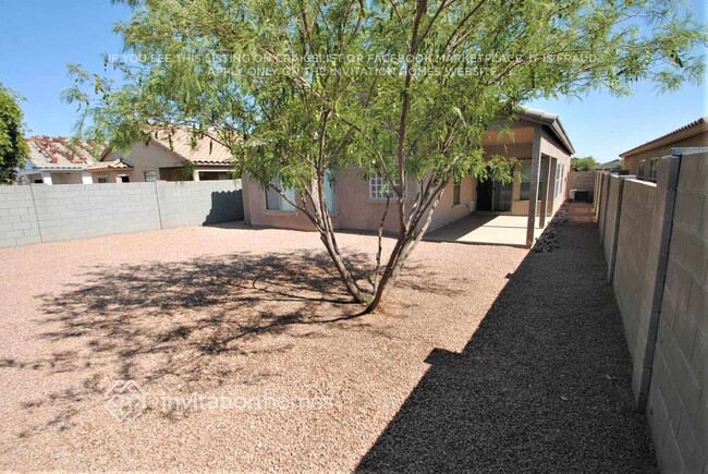 3458 E Cowboy Cove Trail in Queen Creek, AZ - Foto de edificio - Building Photo