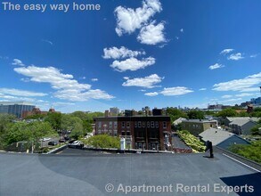 1054 Cambridge St in Cambridge, MA - Building Photo - Building Photo