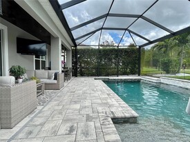 7528 Bishop Square Dr in Winter Garden, FL - Building Photo - Building Photo