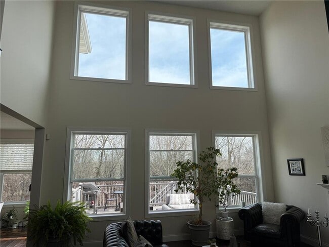 property at 3818 Pascolo Bend