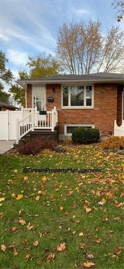 842 Wilmont Pl in Sarnia, ON - Building Photo