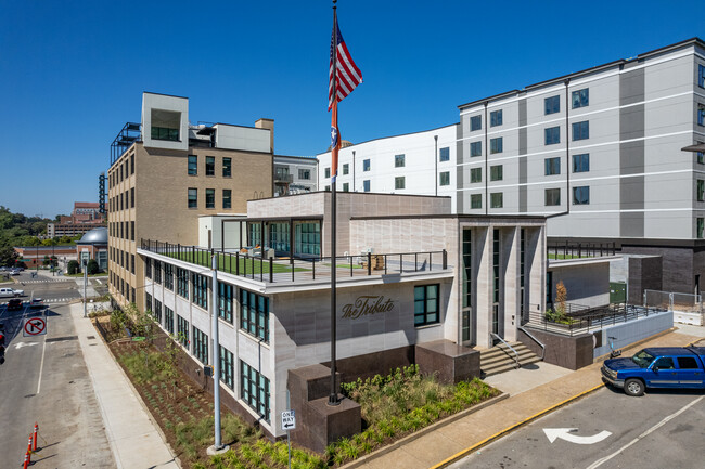 The Tribute in Knoxville, TN - Foto de edificio - Building Photo