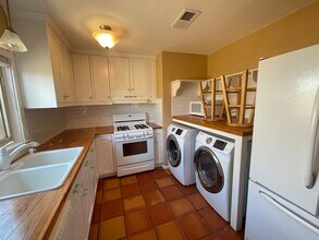 2200 Frederick Ct NW in Albuquerque, NM - Building Photo - Building Photo
