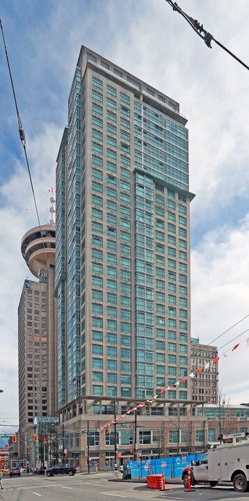 Residences at Conference Plaza in Vancouver, BC - Building Photo