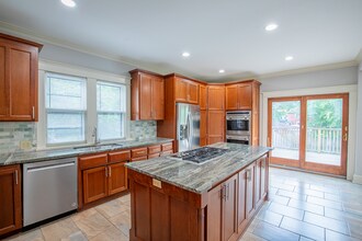 1800 Englewood Ave in St. Paul, MN - Building Photo - Building Photo
