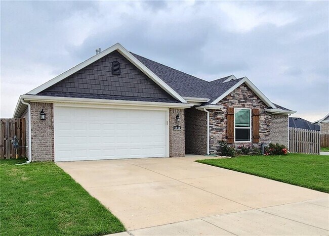 4440 W Havana Ave in Fayetteville, AR - Building Photo - Building Photo