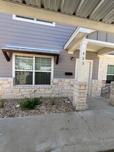 423 Spring St in McGregor, TX - Building Photo - Building Photo