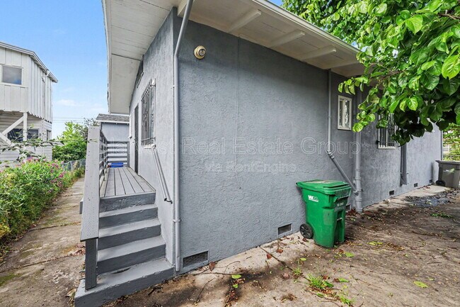 4160 Masterson St in Oakland, CA - Building Photo - Building Photo