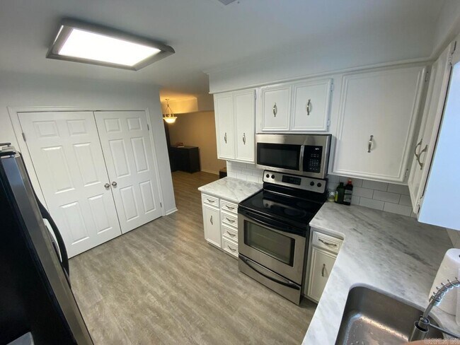 403 W 4th St in North Little Rock, AR - Building Photo - Building Photo