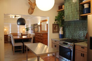 6147 Springvale Dr in Los Angeles, CA - Building Photo