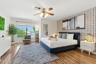 8083 E Michelle Dr in Scottsdale, AZ - Building Photo - Building Photo